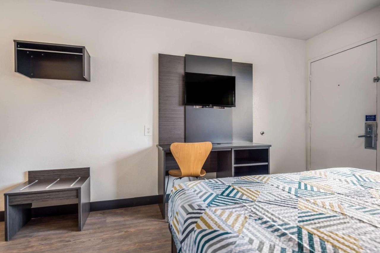 Motel 6-College Station, Tx - Bryan Dış mekan fotoğraf