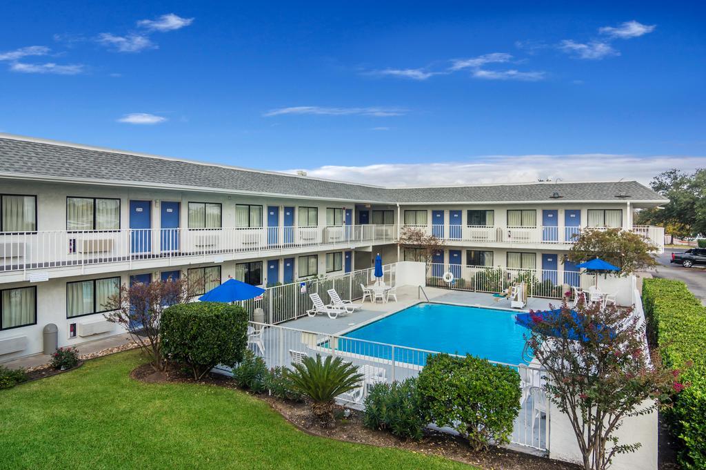 Motel 6-College Station, Tx - Bryan Dış mekan fotoğraf