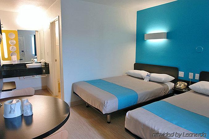 Motel 6-College Station, Tx - Bryan Dış mekan fotoğraf